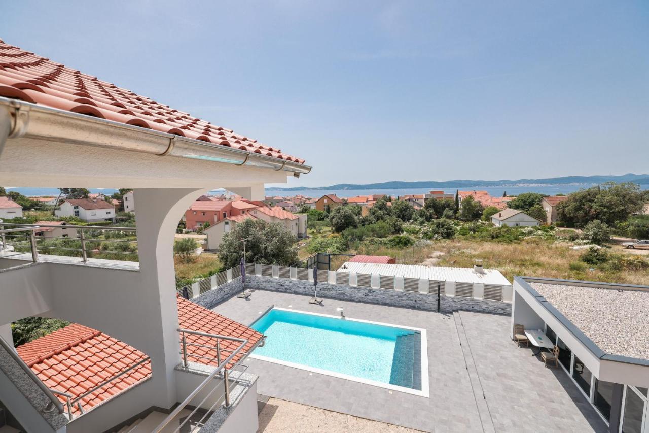 Apartments Nicola With Private Pool Bibinje Zewnętrze zdjęcie